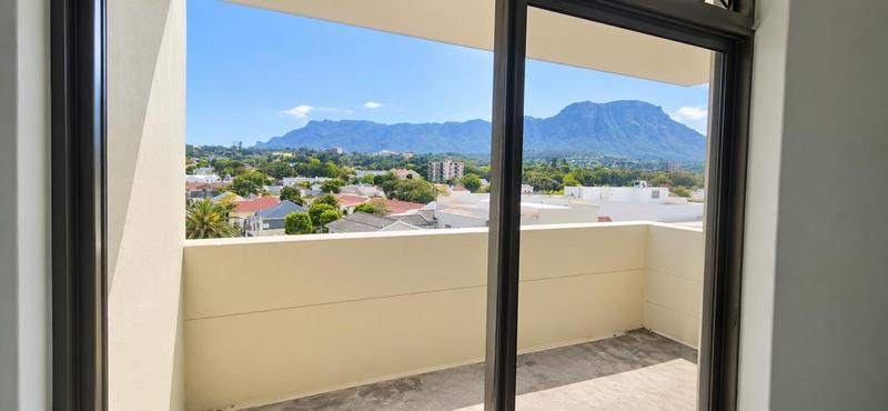 To Let 1 Bedroom Property for Rent in Wynberg Western Cape